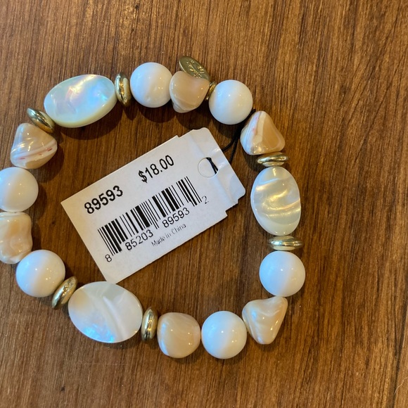 NWT Cookie Lee bracelet - Picture 2 of 2